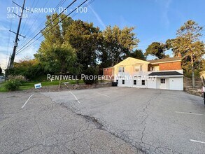 Building Photo - 9714 Harmony Dr