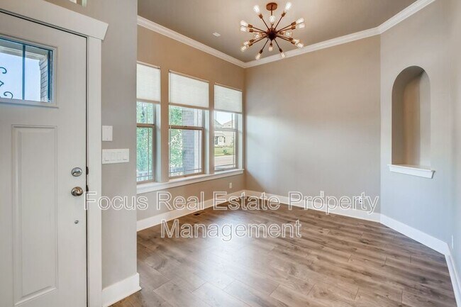 Building Photo - 5394 N Uinta St