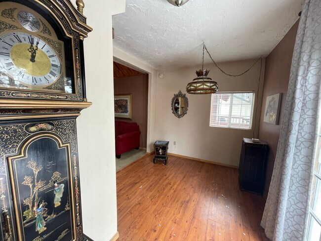 Foto del edificio - 1 br, 1 bath House - 139 Vista Ave