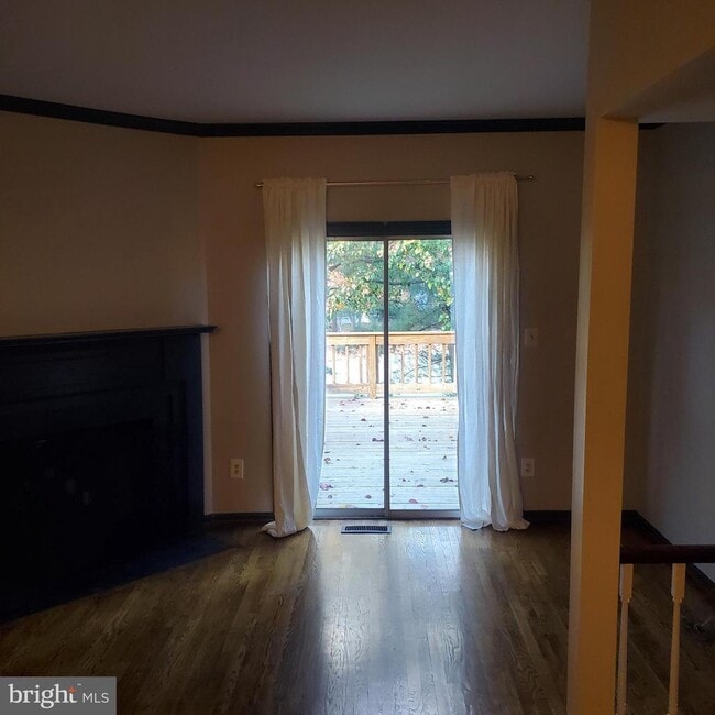 Building Photo - 1700 Quietree Dr