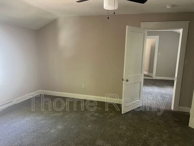 Foto del edificio - 605 Hammond St