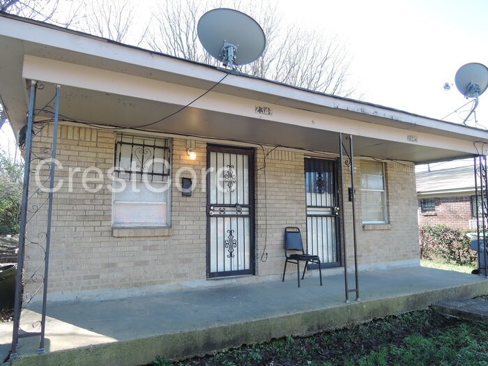 Foto principal - 2347 Cable Ave
