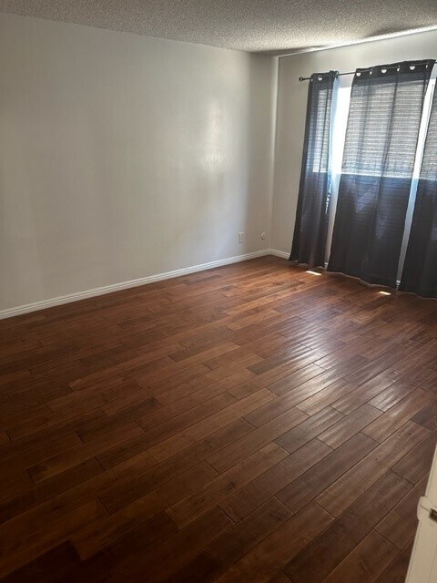 Building Photo - 5328 Newcastle Ave