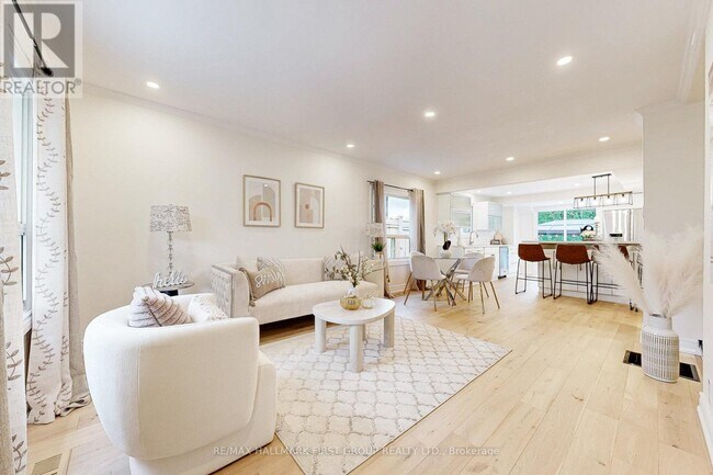 Photo du bâtiment - 589 Marksbury Rd