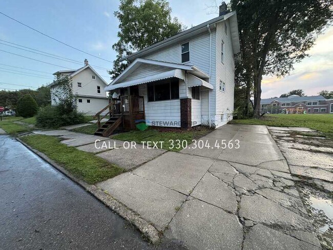 Foto del edificio - 1152 Wilbur Ave