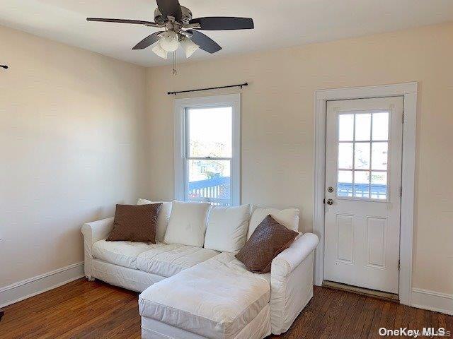 Foto del edificio - 216 W Hudson St