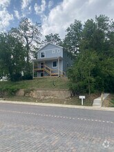 Building Photo - 1029 Commercial St