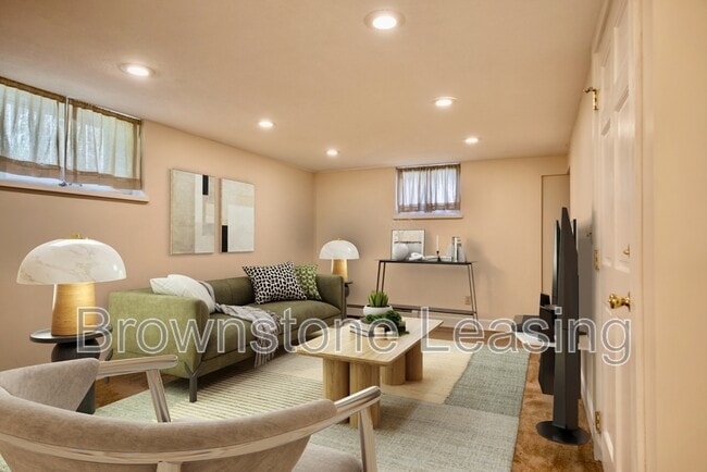 Photo - 867 N Ogden St Apartment