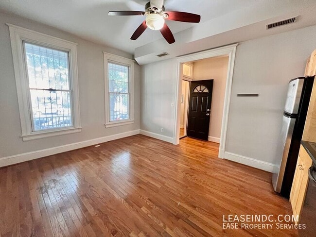 Photo - 3613 New Hampshire Ave NW House