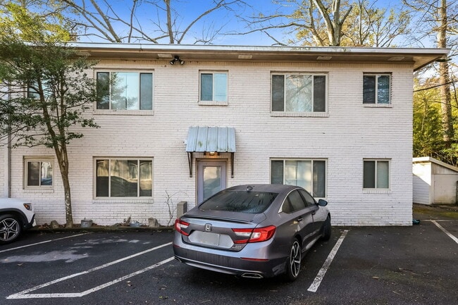 Photo - 1978 Wellbourne Dr NE Apartment