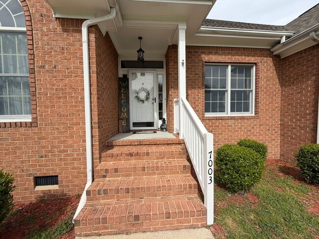 Building Photo - 7003 Neal Ct