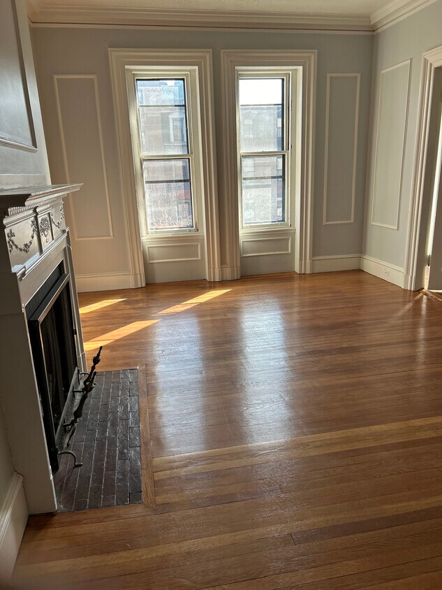 Foto principal - 406 Beacon St