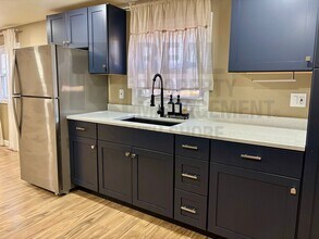 Building Photo - 1621 Magnolia Ave