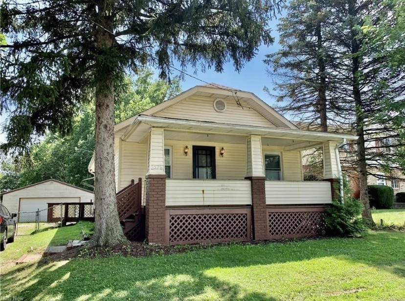 Primary Photo - 2576 Graham Rd