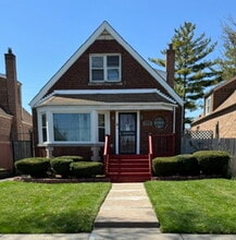 Building Photo - 8718 S Peoria St