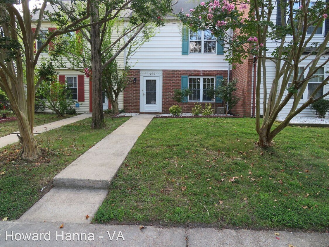 Primary Photo - 1205 London Company Way