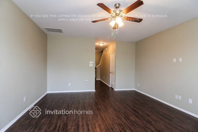 Foto del edificio - 3041 Spotted Owl Dr