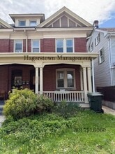 Building Photo - 109 Fairground Ave