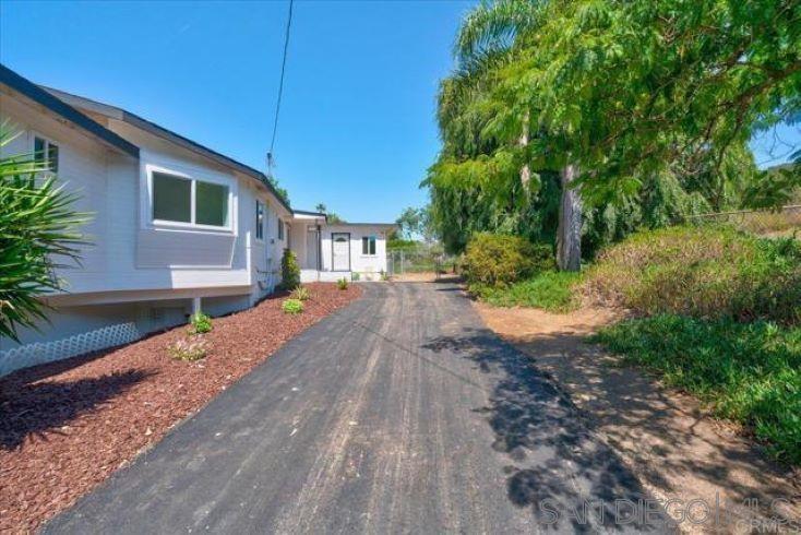 Foto principal - 265 Wilkinson Dr