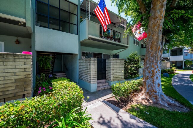 Foto del edificio - 5110 E Atherton St