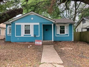 Building Photo - 107 Riverbend Dr