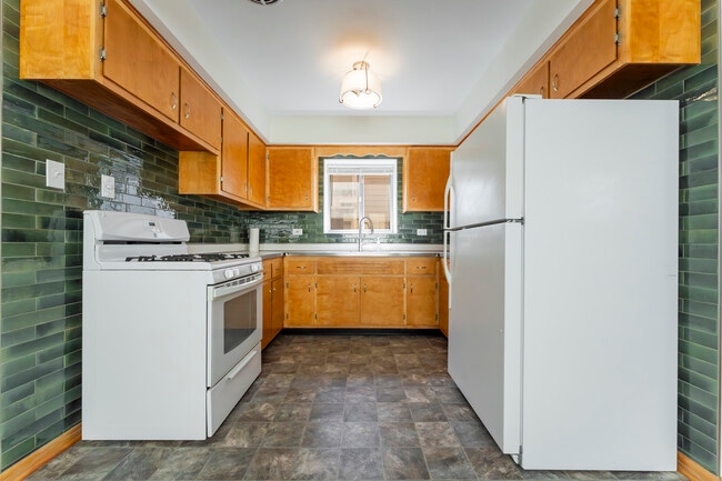 Foto del edificio - 2619 Home Ave