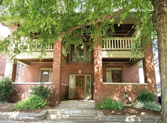 Building Photo - 18 N Highland Ave