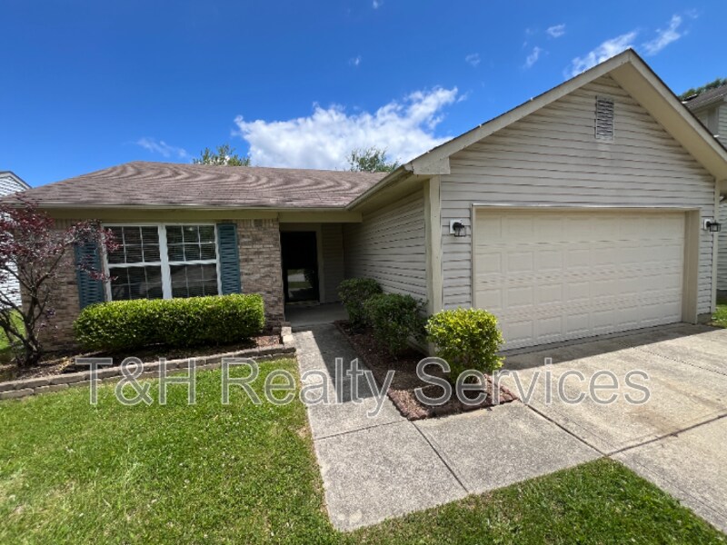 Primary Photo - 6037 Rocky River Dr