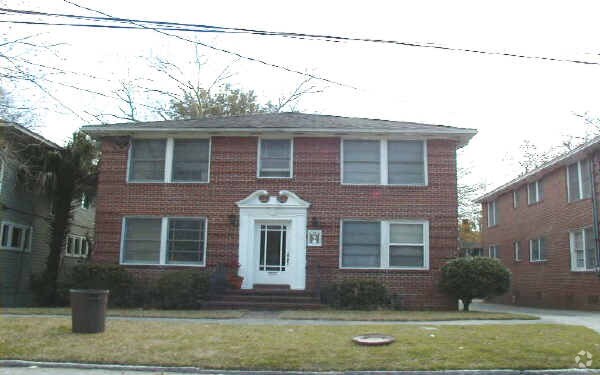 Primary Photo - 2821 Saint Johns Ave