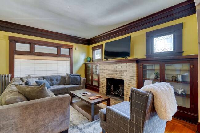 Foto del edificio - 2034 NE Flanders St