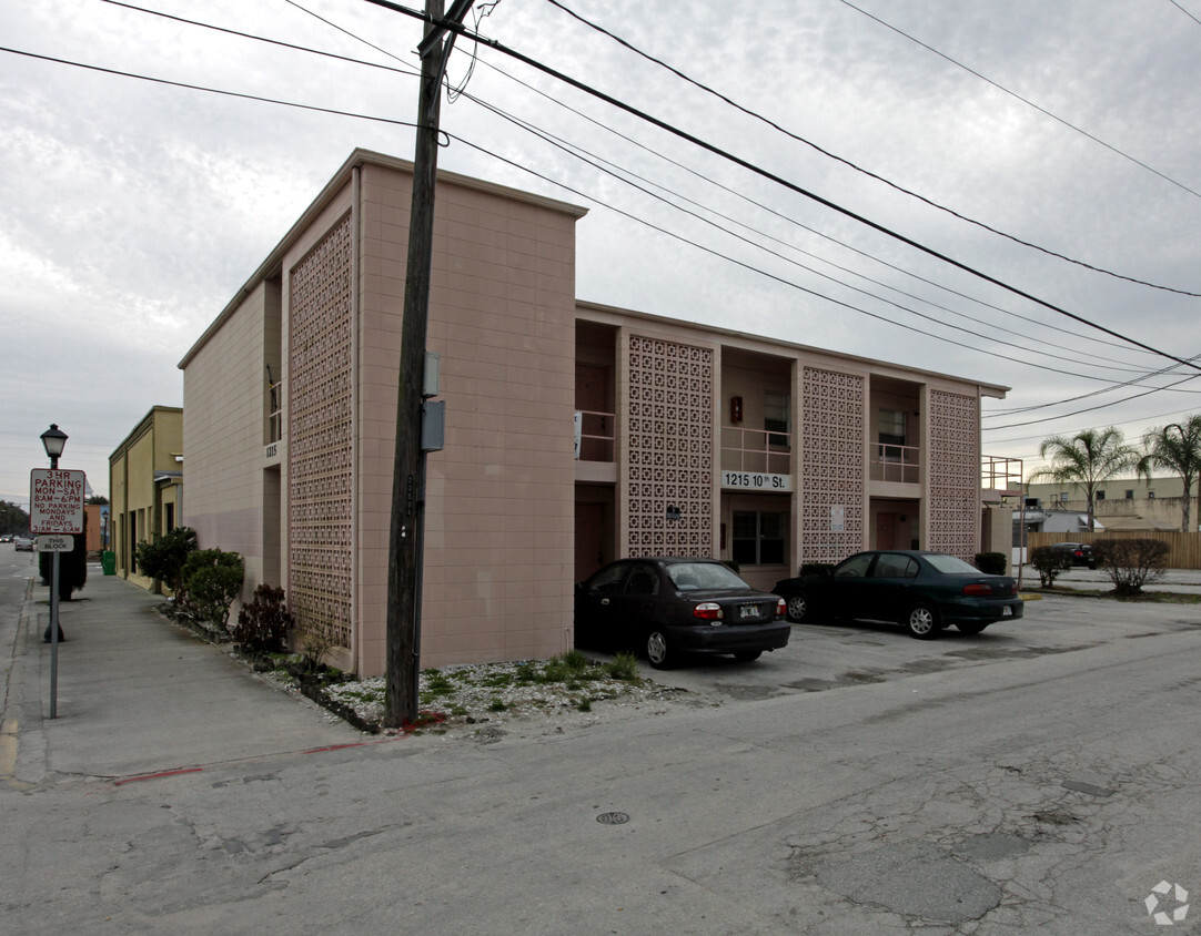 Foto principal - 1215 10th St