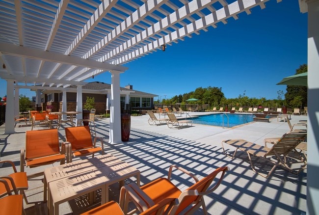 Prefer Shade By Your Pool?  Relax Under Our Pergolas! - Valor Apartment Homes