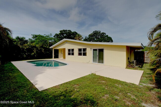 Foto del edificio - 2917 Rollins St