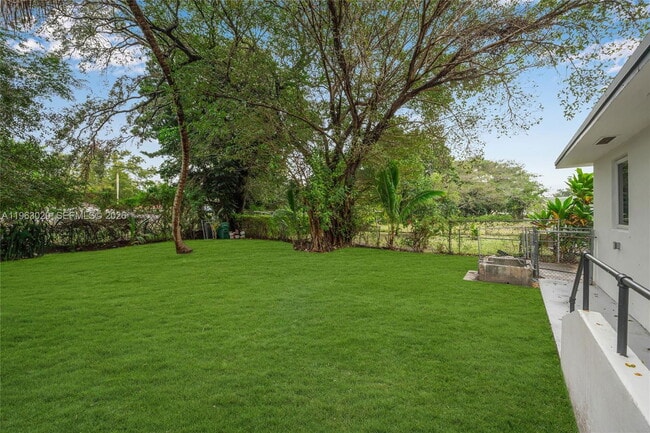 Photo - 1065 NW 50th St House