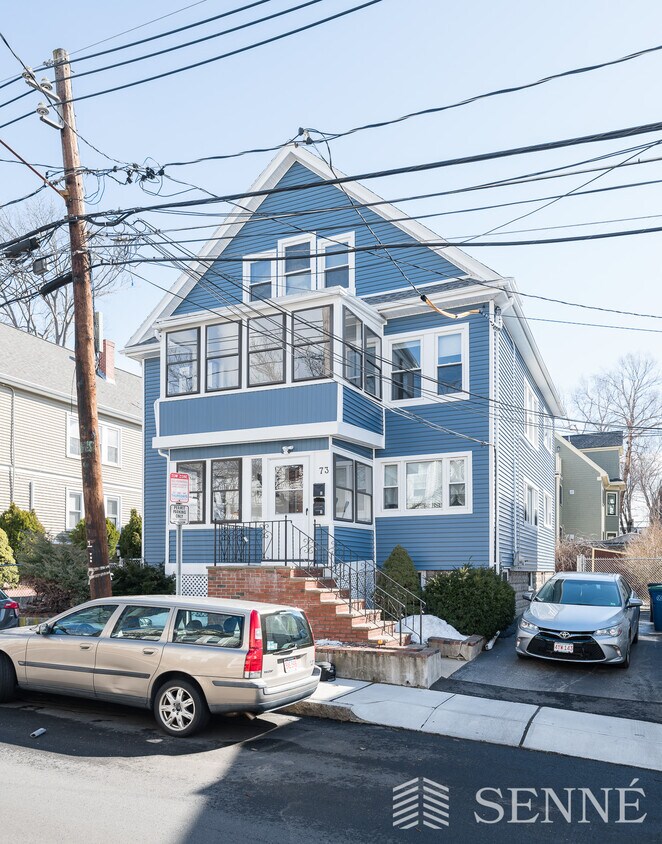 Foto principal - 73 Lowell St