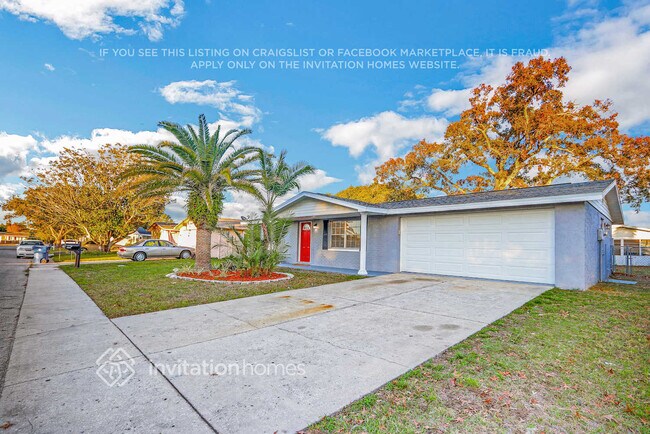 Foto del edificio - 9900 Lakeside Ln