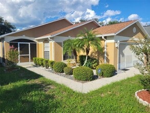 Building Photo - 386 Cello St