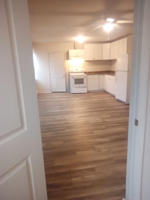 Foto del edificio - 200 Theodore St