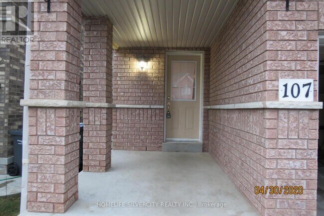 Building Photo - 107 Cadillac Crescent