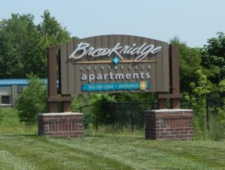 Building Photo - Brookridge Country Club