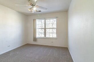 Building Photo - 1357 Newport St