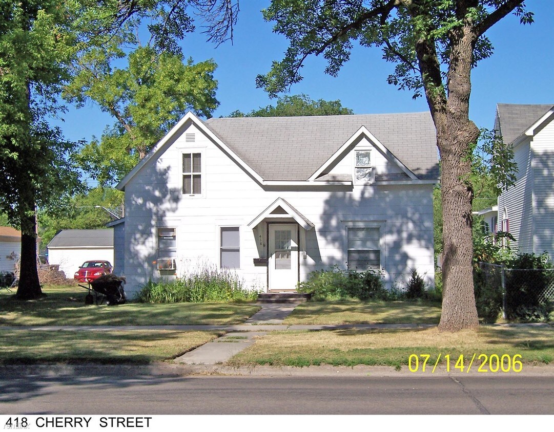 Primary Photo - 2 br, 1 bath House - 418 Cherry St