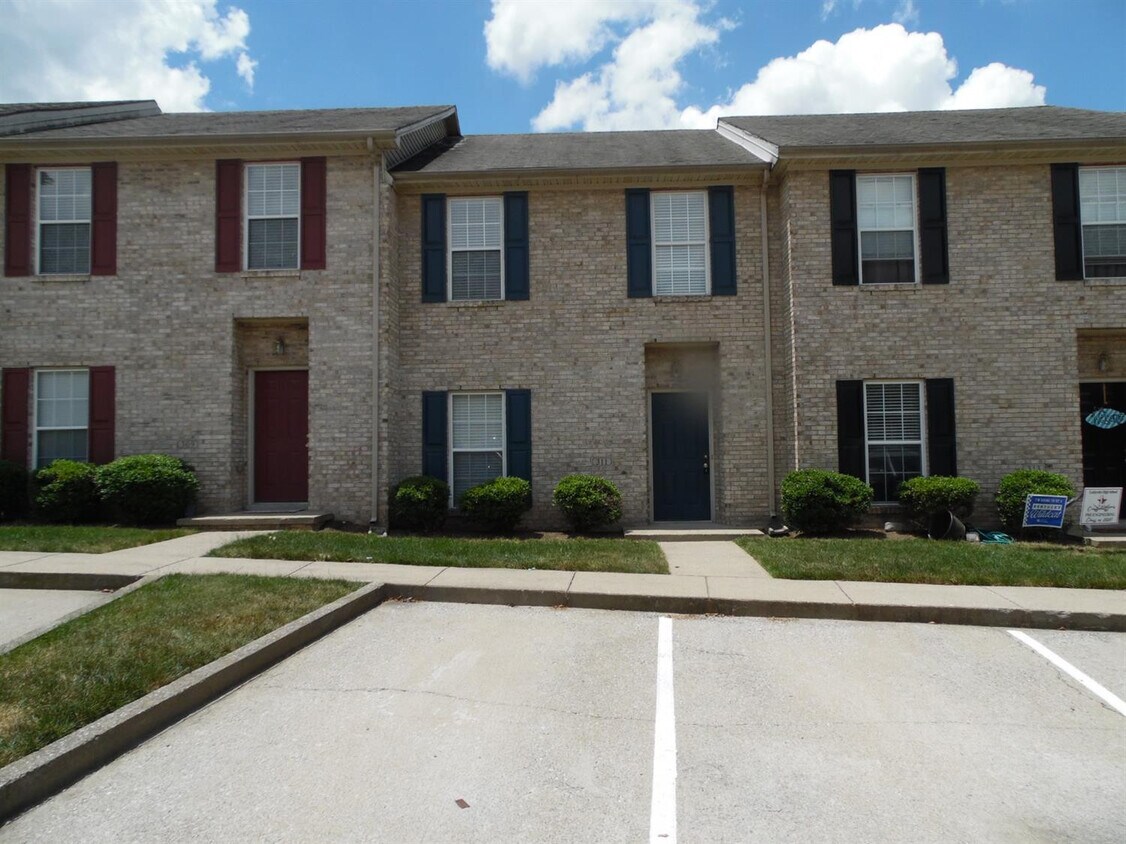 Foto principal - 311 Furlong View Ct