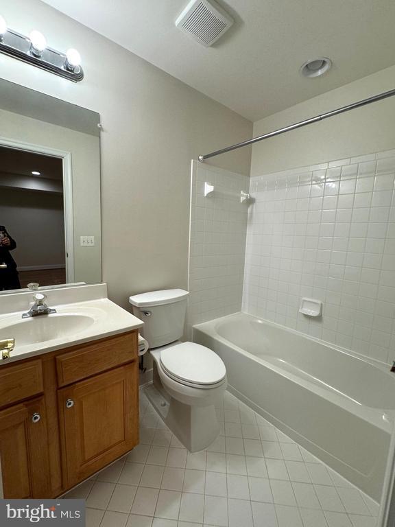 Building Photo - 4031 Quiet Creek Dr