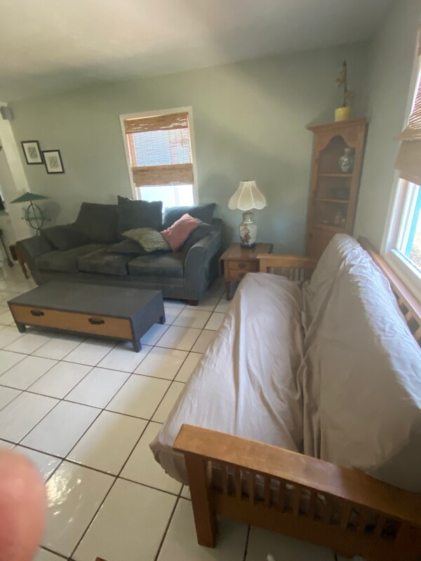 Foto del edificio - 2500 NE Indian River Dr