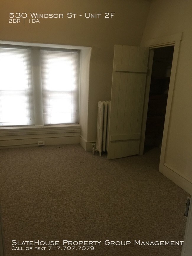 Building Photo - 2 Bedroom Apartment