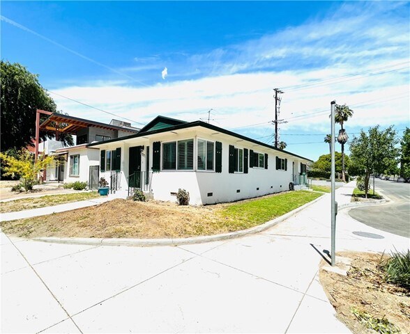 Foto del edificio - 3501 W Alameda Ave