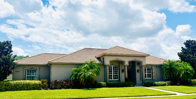 Photo - 10228 Silverado Cir House