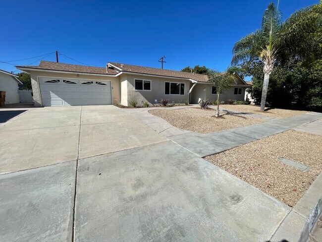 Building Photo - 2985 Alice Dr