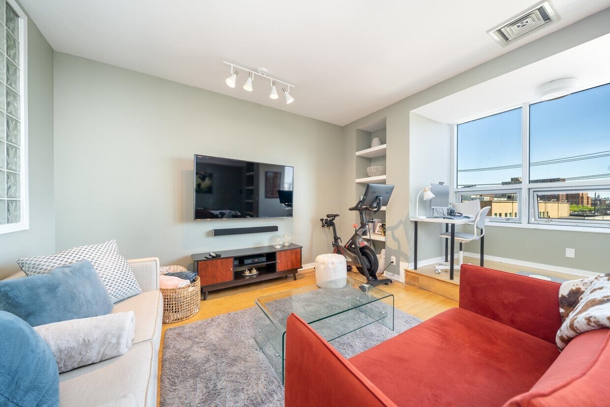 689 Marin Blvd Unit 402, Jersey City, NJ 07310 Condo for Rent in